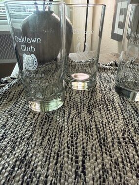 Oaklawn Club Arkansas Derby 2012 etched pint glasses set of 4
